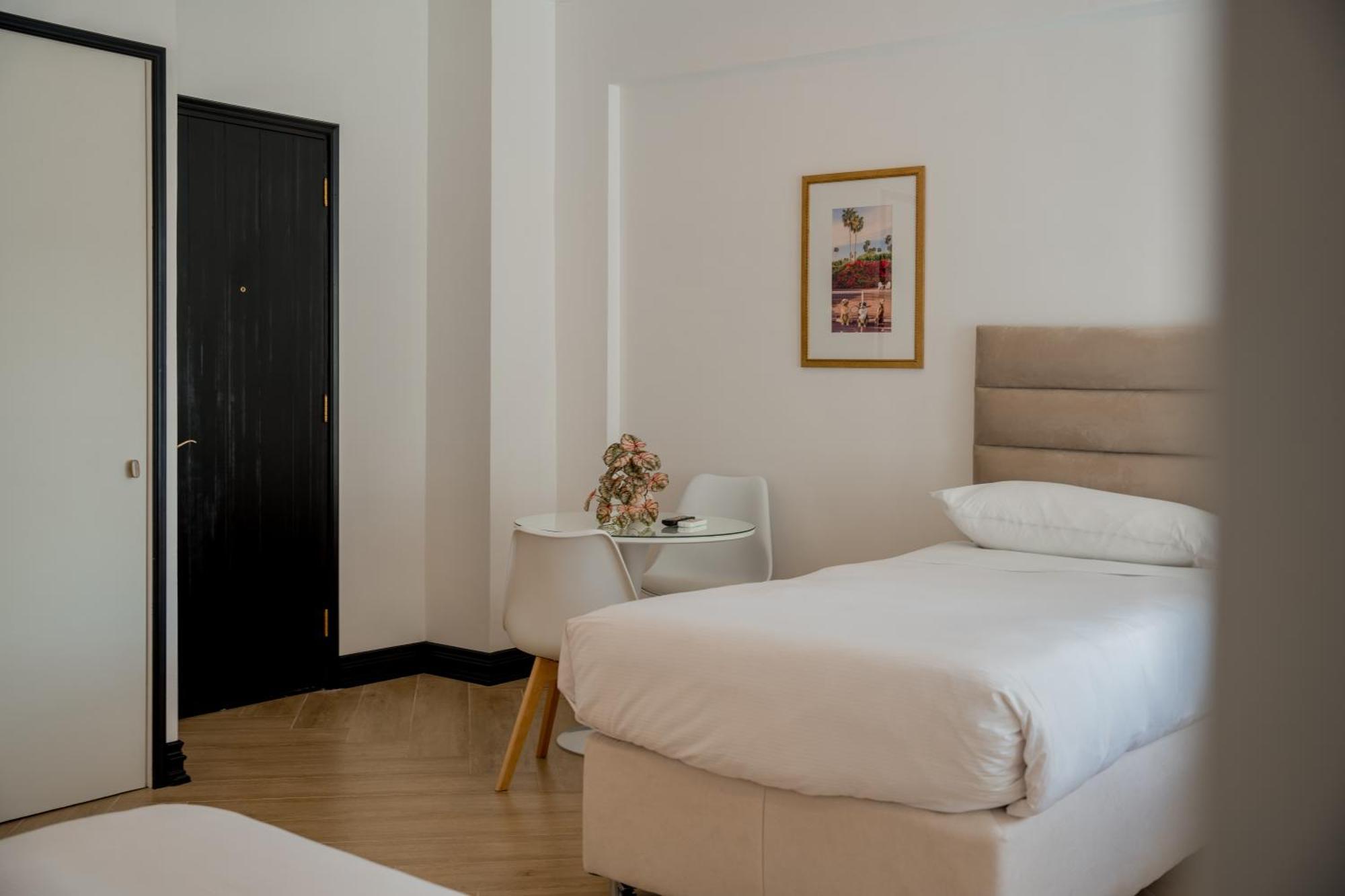 Hotel Marcos Gamero Talca  Rum bild
